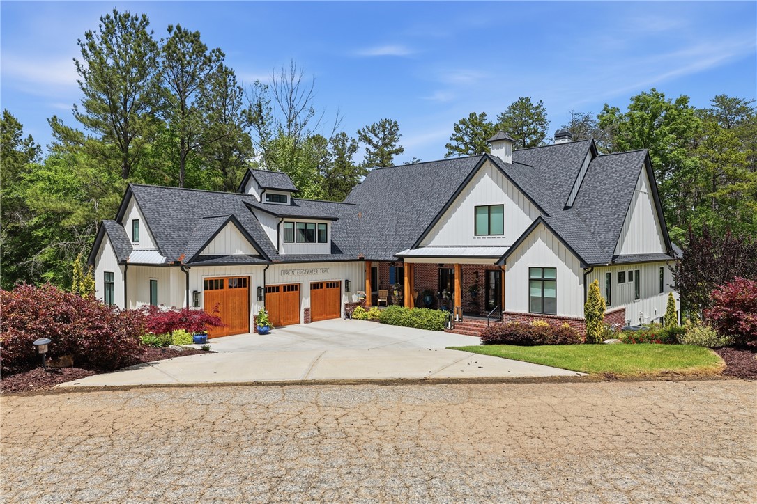 1198 N Edgewater Trail
