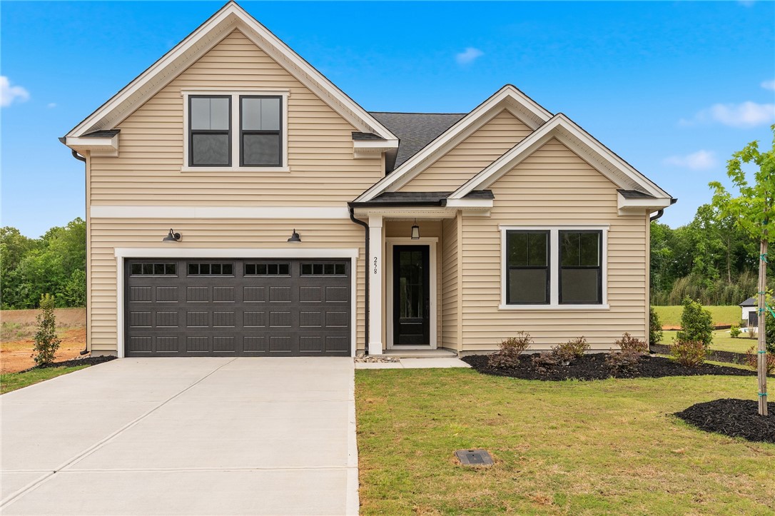 258 Creekside Circle