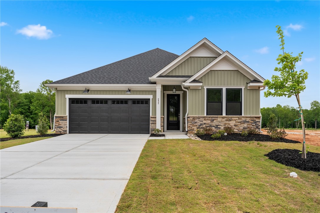 232 Creekside Circle