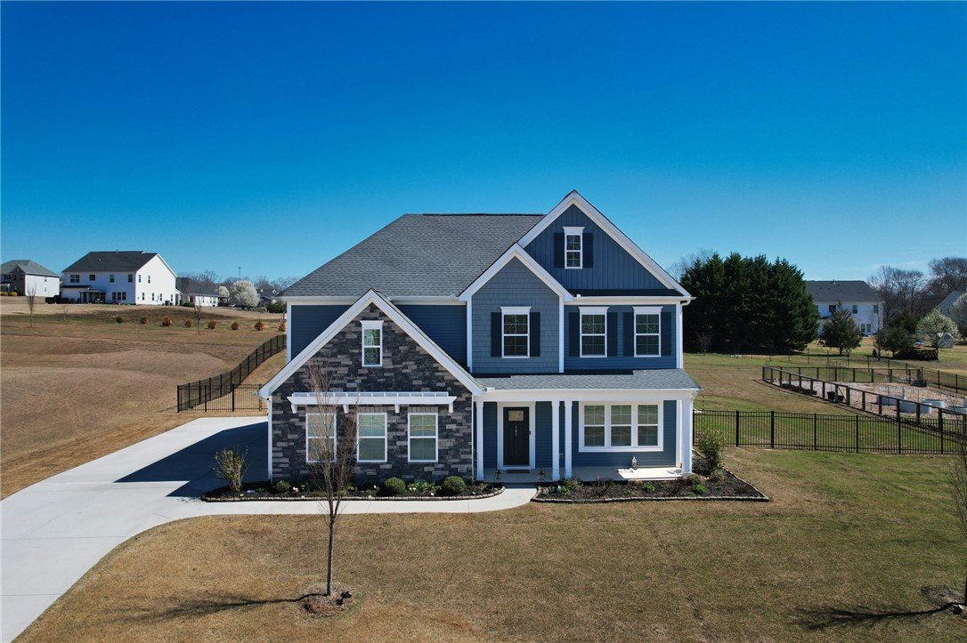 145 Coppermine Drive
