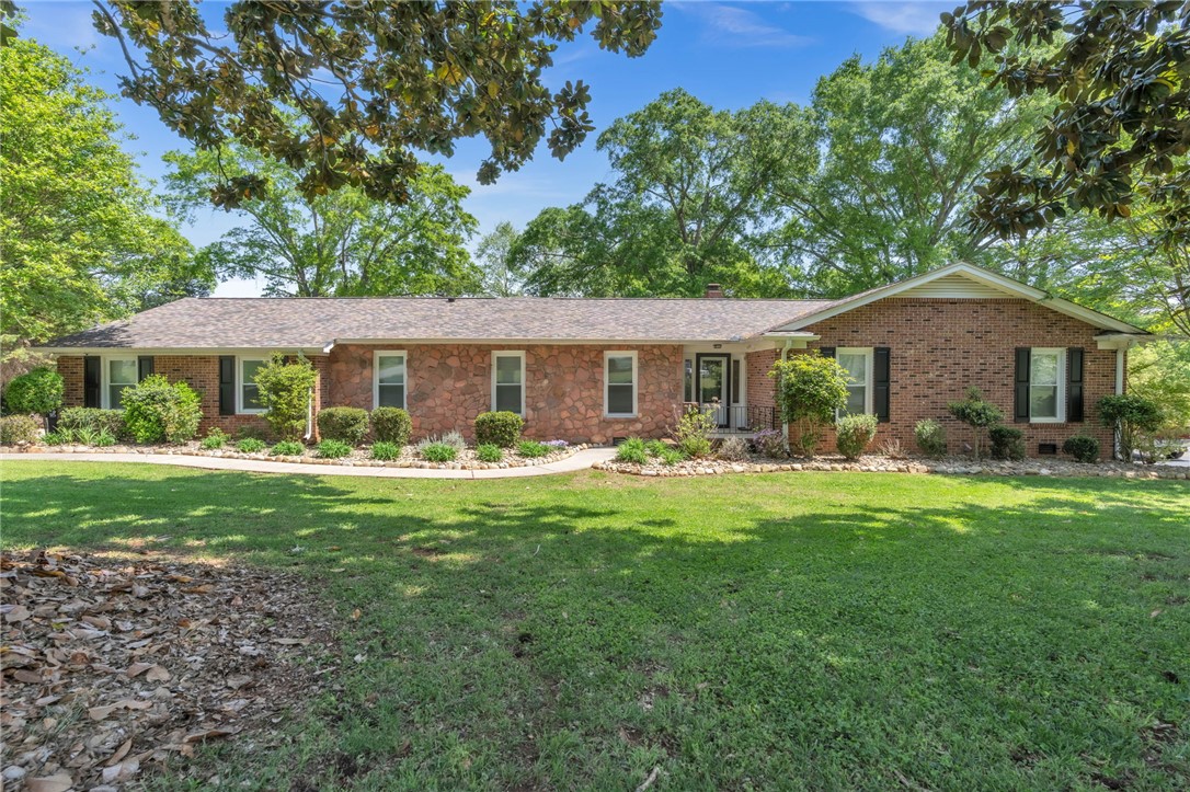400 Arcadia Drive