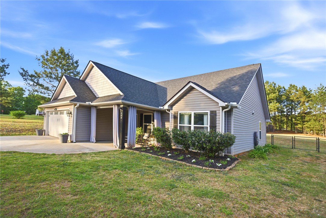 400 Green View Court