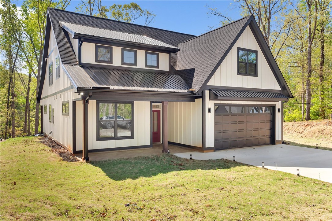 407 Blue Ridge Court