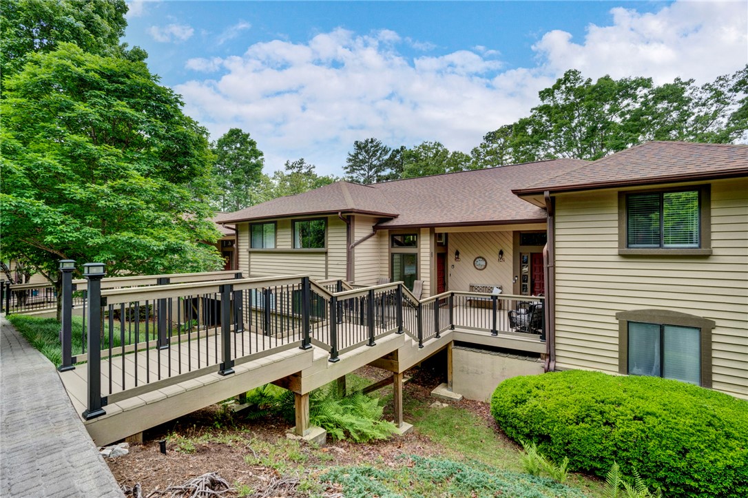 344 Coveview Court