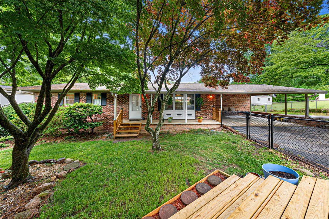 202 Kingsberry Drive