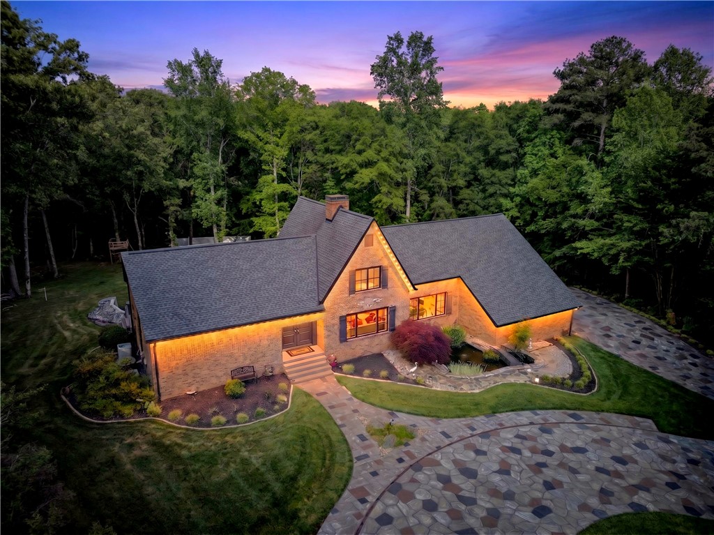 106 Riverbank Court