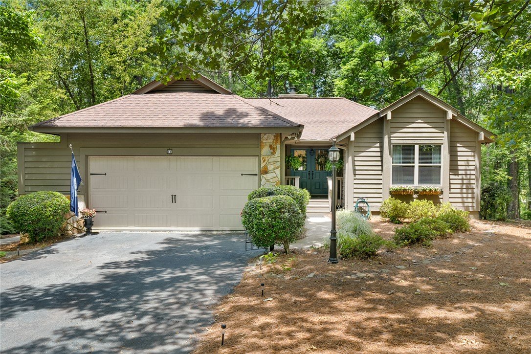 11 Pine Garden Way Drive