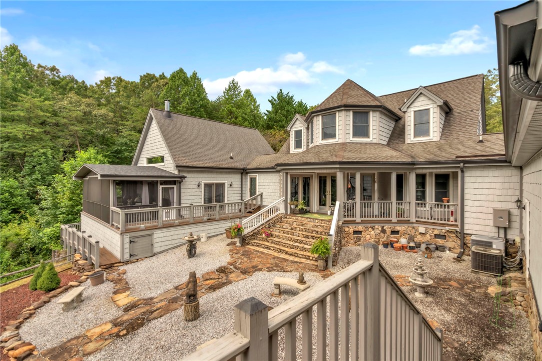 214 Raven Cliff Road