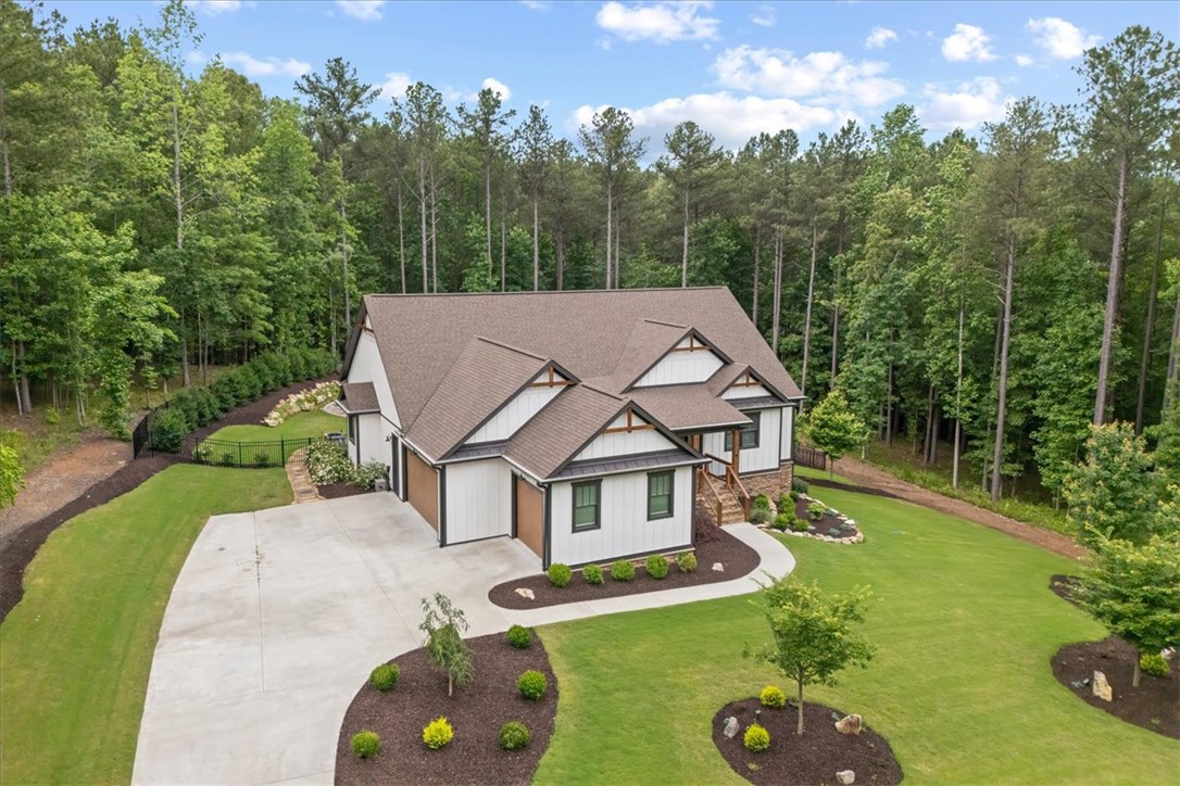 107 Cedar Bluff Court