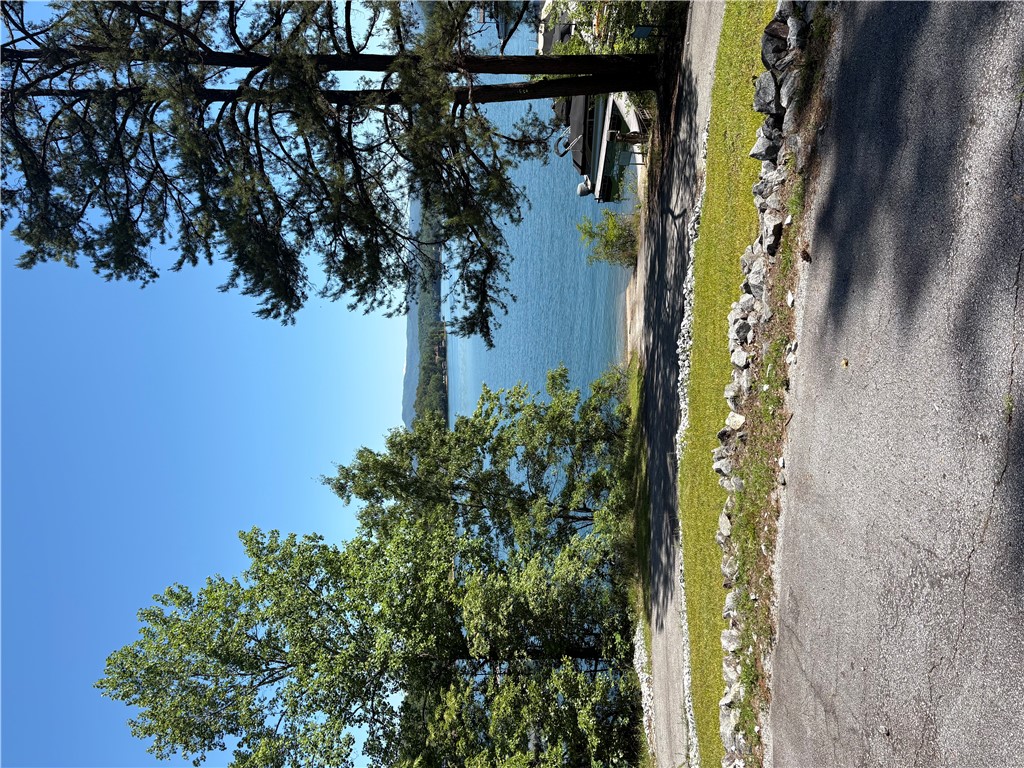 221 Bay View Drive