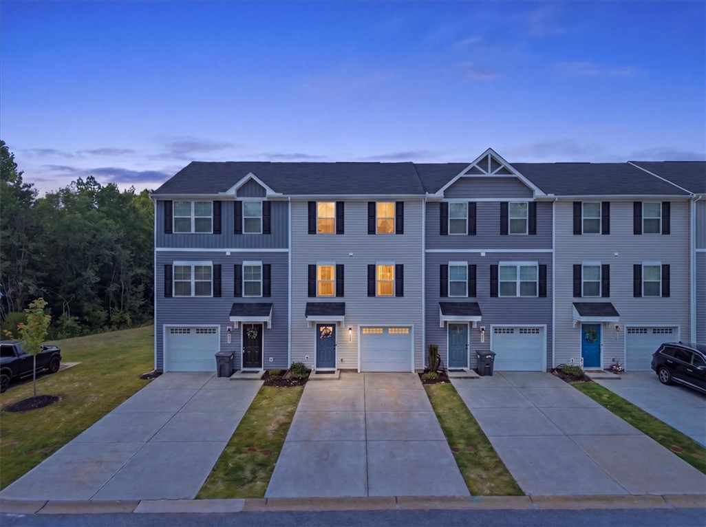 226 Maple Forge Trail