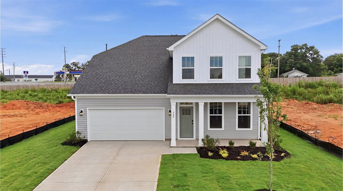 157 Ives Way