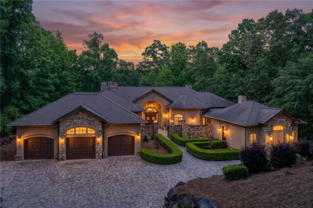 118 Bright Water Trail