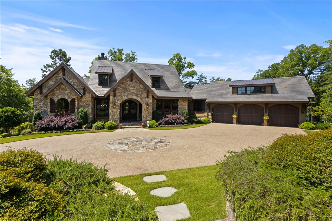 236 Palmer Way