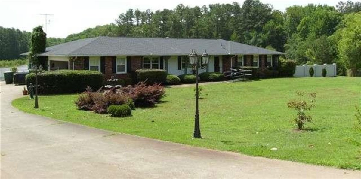 308 Arcadia Drive