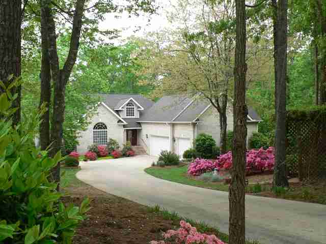 1170 Embassy Drive