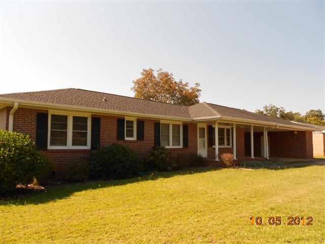 2708 Linmar Circle
