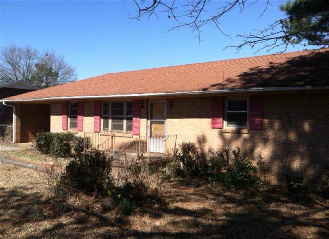 704 Leon Drive