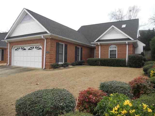 229 Greenview Circle