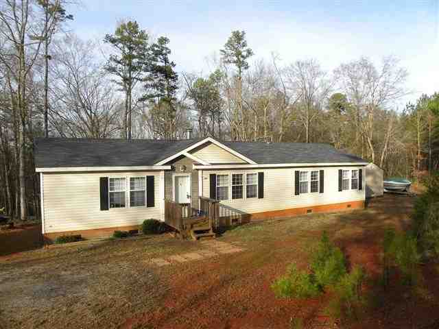 204 Lakeview Drive