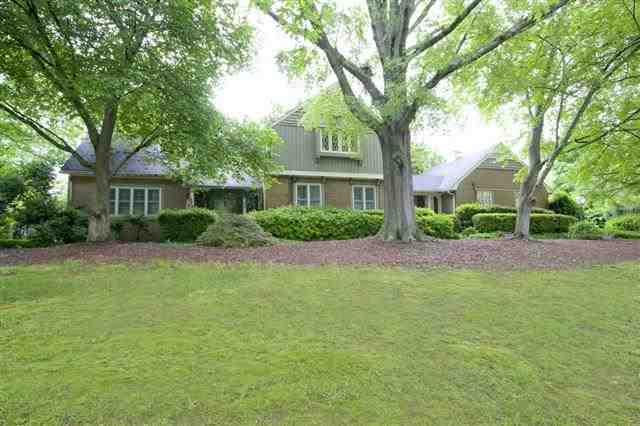 1206 Northampton