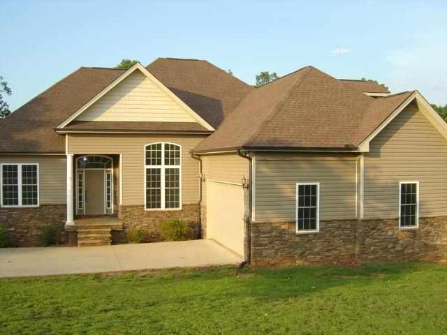 511 Serria Way