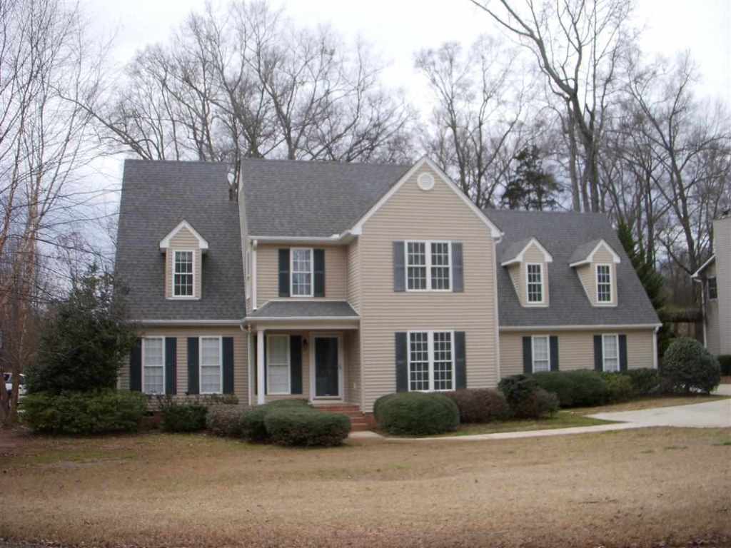 112 Shadowood Road