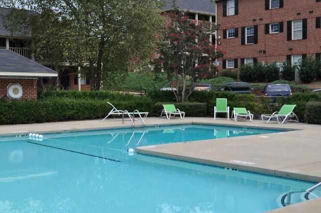 308 (C108) 250 Elm Street Riverbank Commons