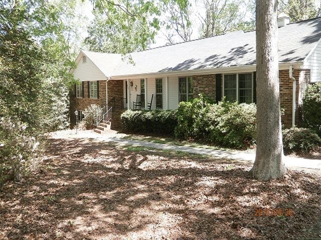 104 Hyde Lane