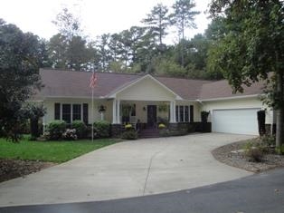103 Raven Point between Seneca and Clemso