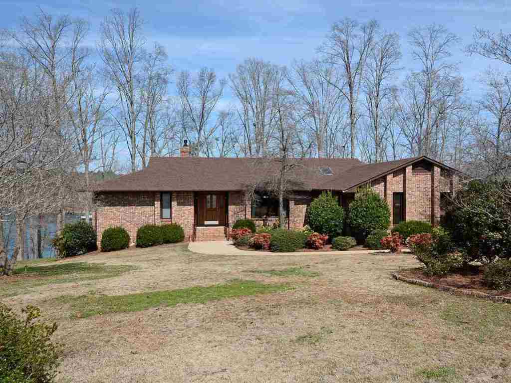 511 Broadwater Circle