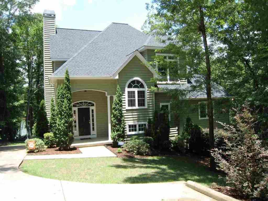 111 Paradise Circle