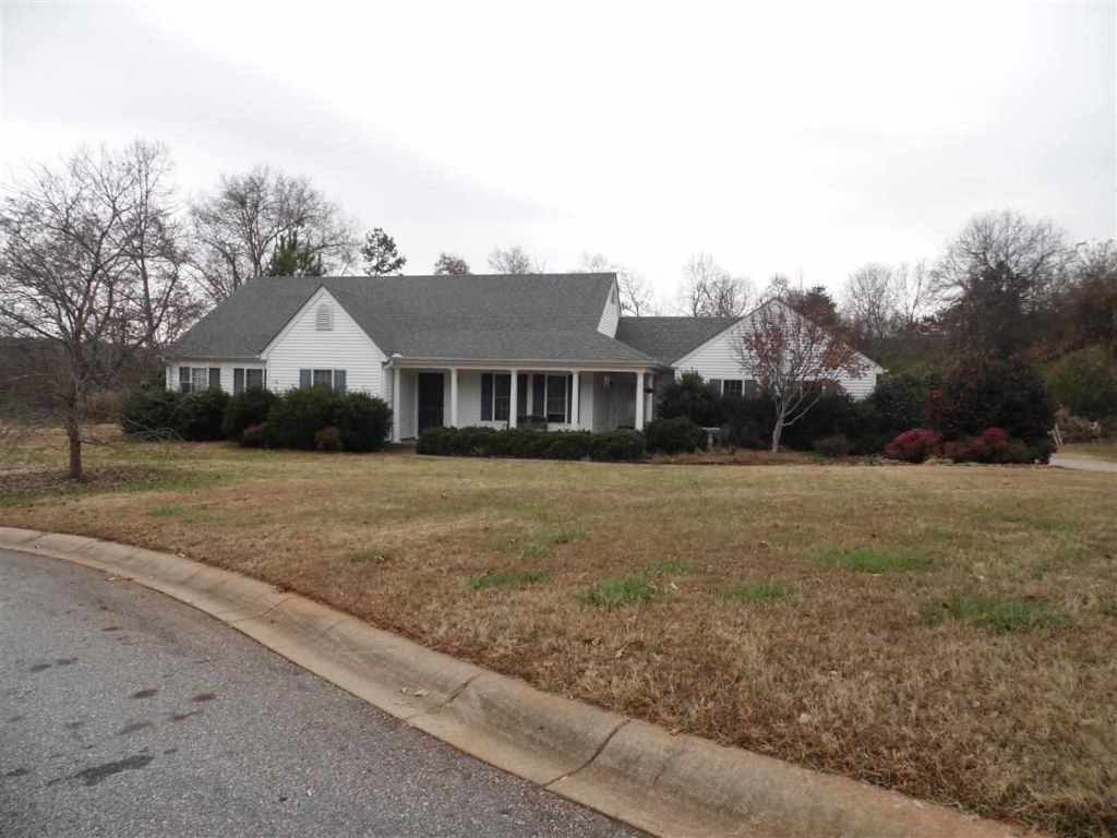 108 Tall Willow Drive
