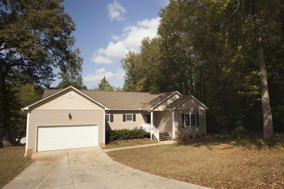 107 Canterbury Road
