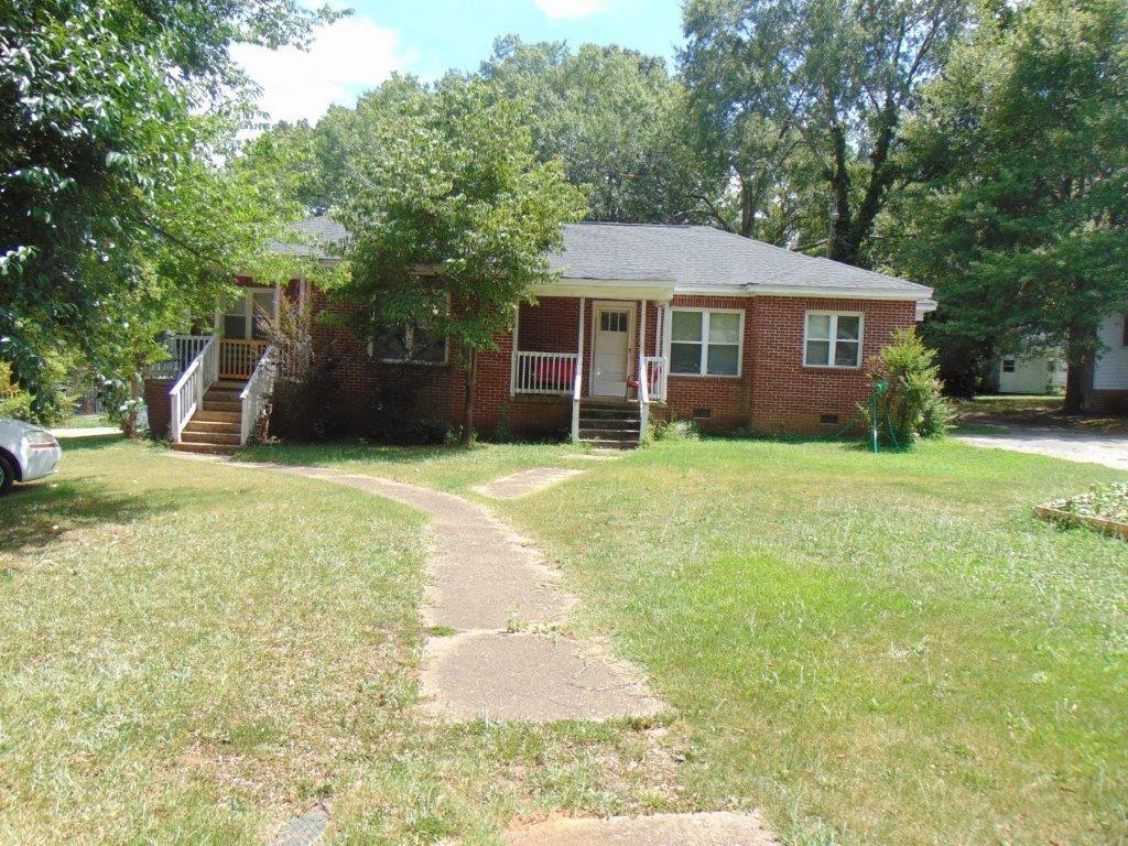 228 Hunters Trail