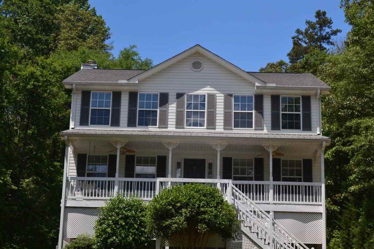 242 Riverlake Road