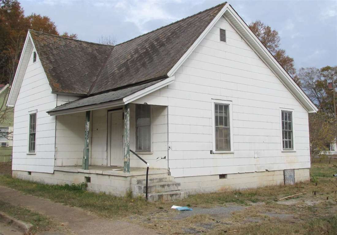 304 G Street