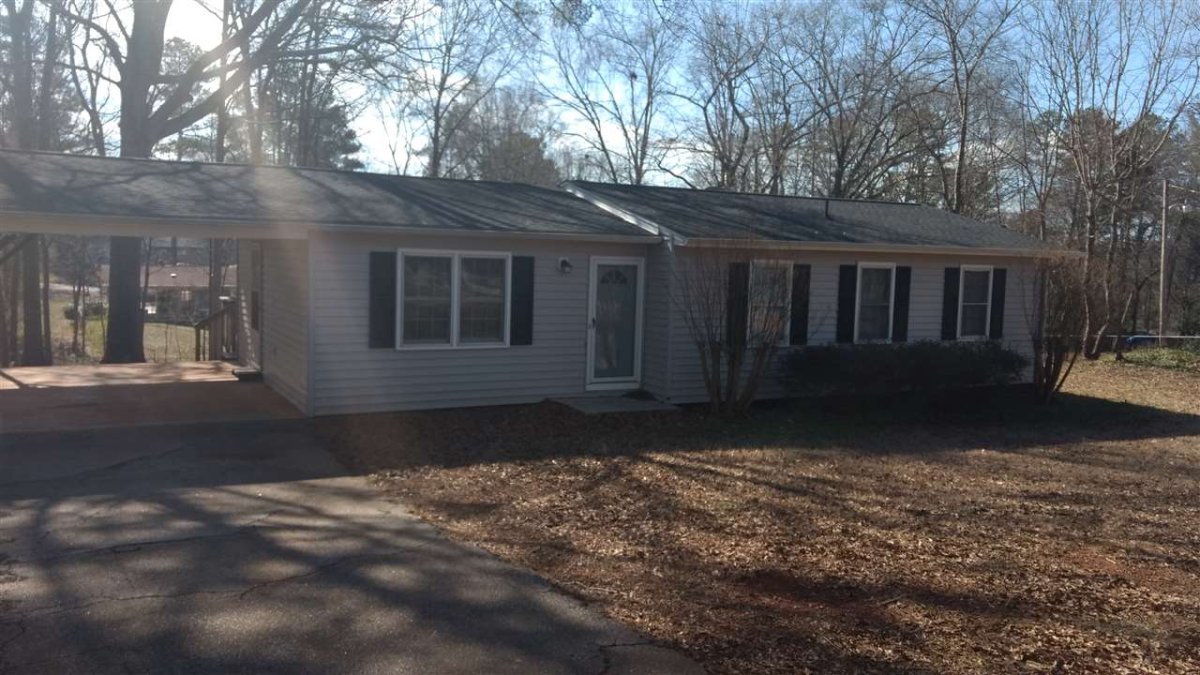 109 Meadow Drive