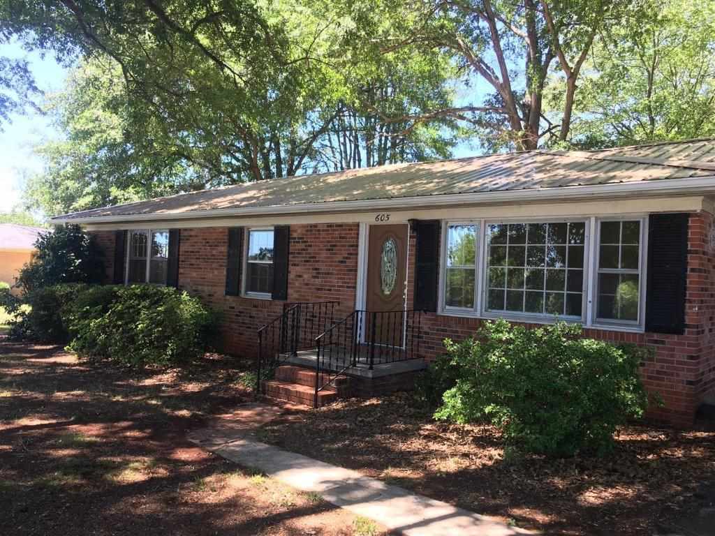 605 Middle Park Drive
