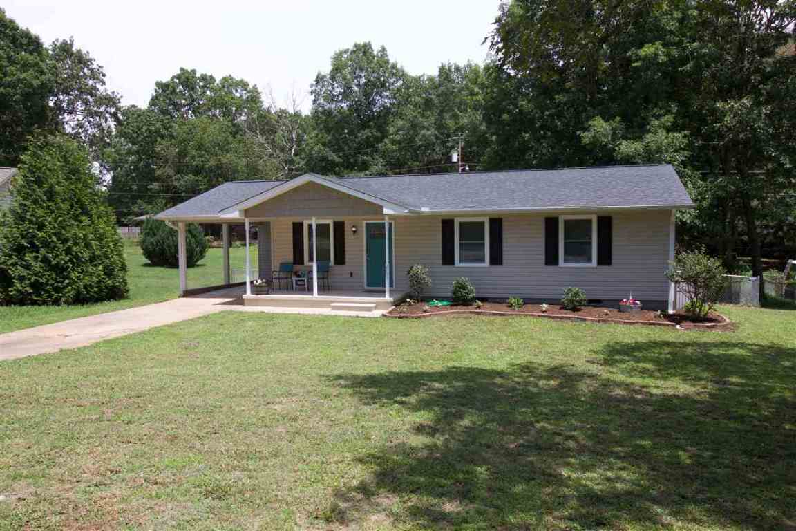 2704 Dellwood Lane