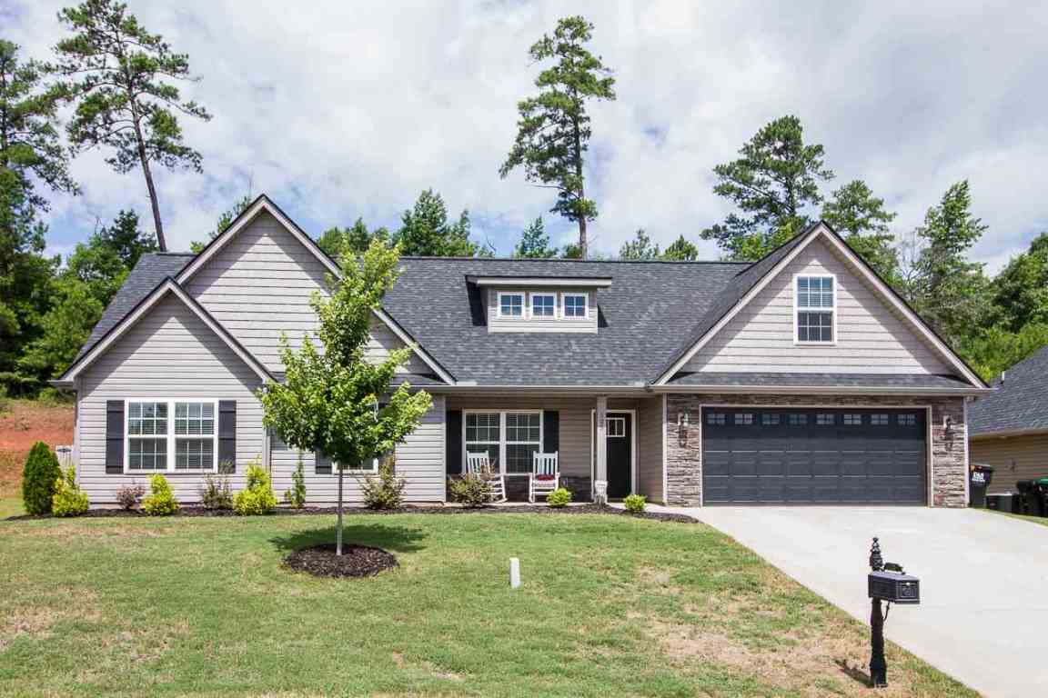 125 Gallant Lane