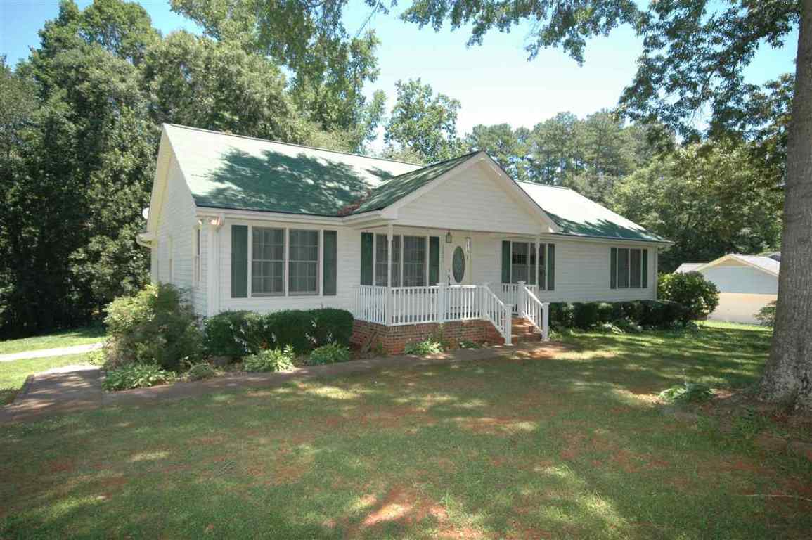 3021 Woodale Circle