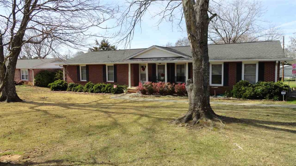 203 Pleasantburg Road