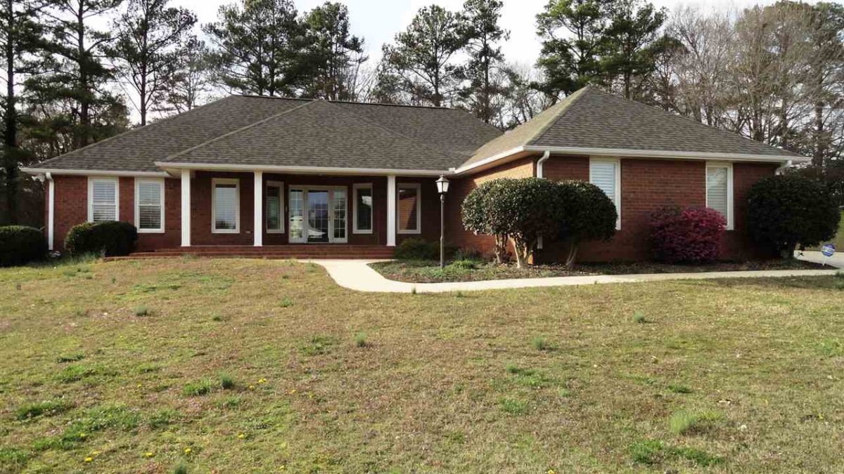 105 Engram Lane