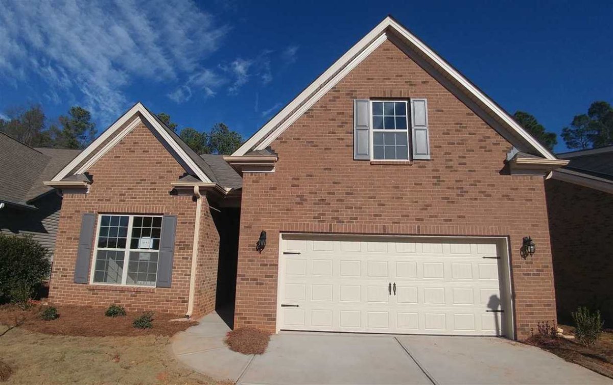 109 Golden Eagle Lane