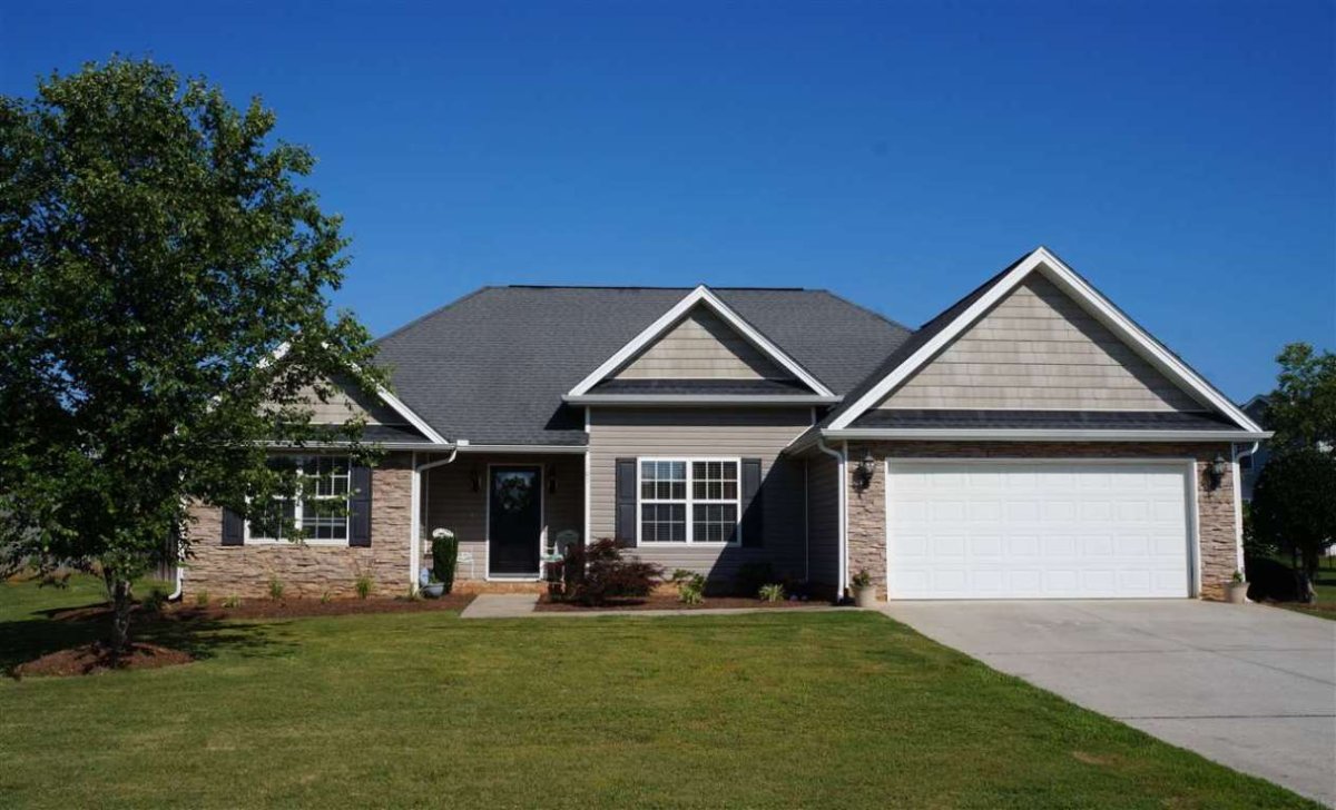 107 Glen Arbor Drive