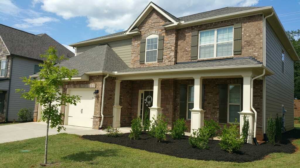 75 Wood Hollow