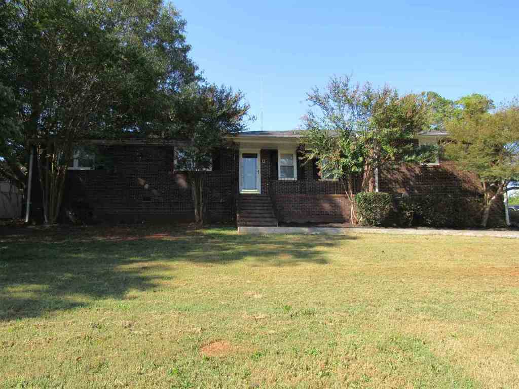 108 Red Oak Drive
