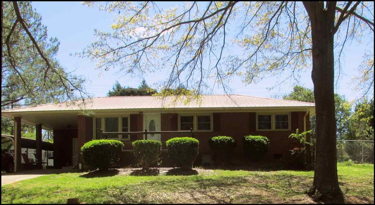 108 Poplar Lane