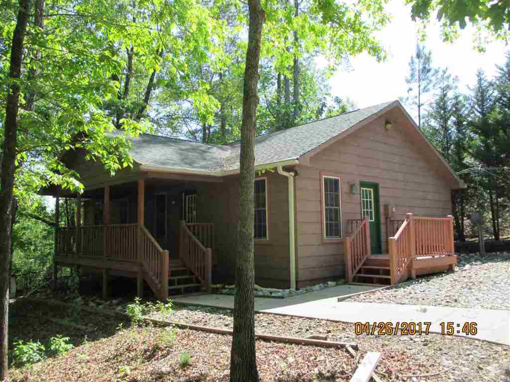137 Lakehill Drive